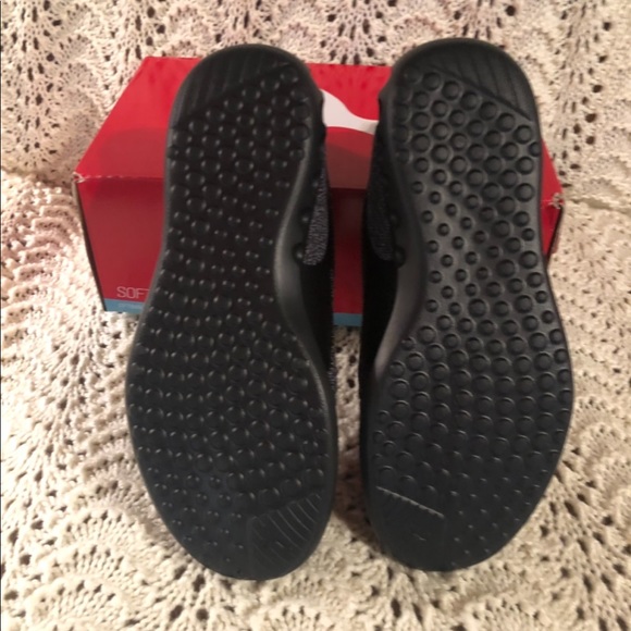 Women’s Puma soft foam Ultimate comfort shoes - Picture 3 of 6